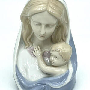 Madonna and Child Ave‎ Maria Porcelain Music Box RR Roman Sankyo JAPAN